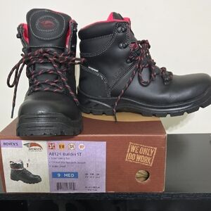 Women, Avenger Black and Pink Safety/Work Boots, Waterproof,Steeltoe. NEW,